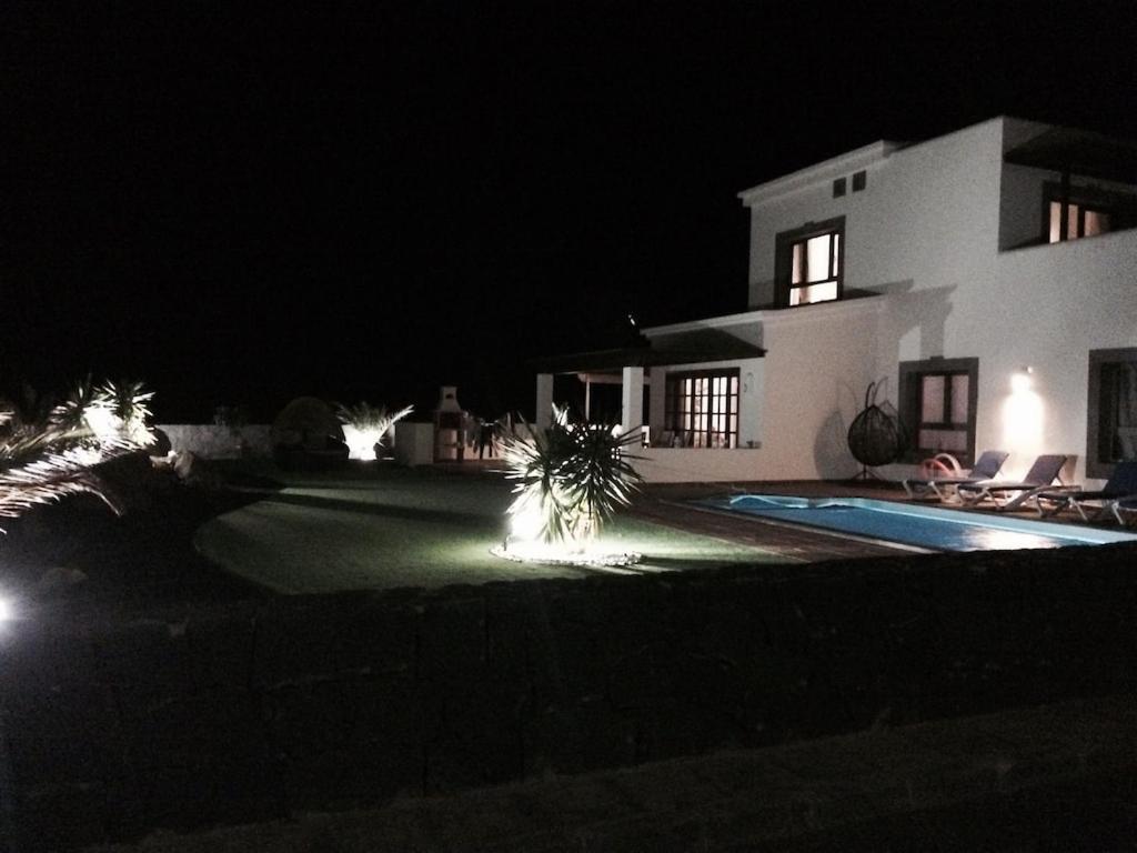 Luxury 3Bed Villa With Heated Private Pool, Full Sky And Free Wifi Playa Blanca (Lanzarote) Exterior foto
